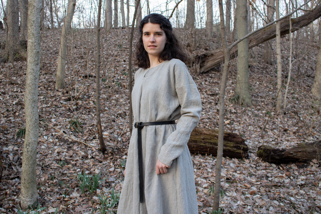 Medieval Women's Linen Dress – Folk Of The Wood